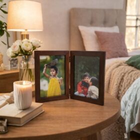 double-hinged-wooden-photo-frame-tabletop-display