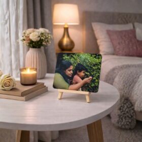 personalized_acrylic_with_wood_stand